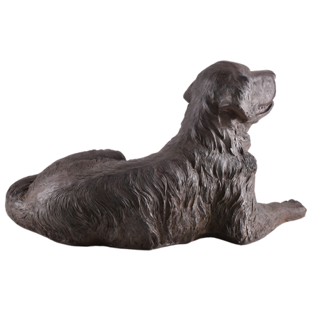 Dekoracja ogrodowa pies retriever